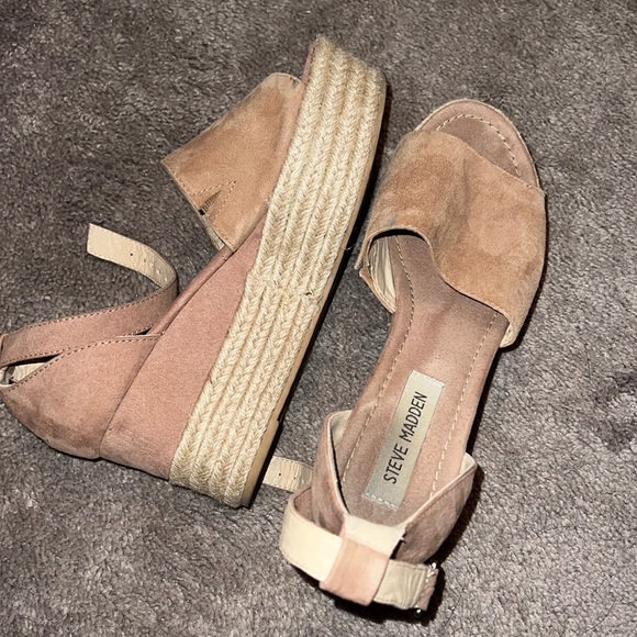 Steve Madden Sandals - Picture 1 of 2